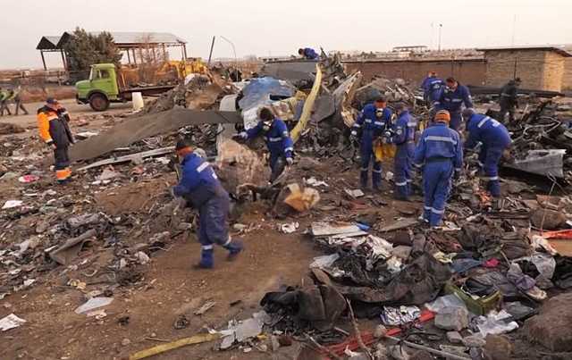 Во Франции успешно загрузили данные с "черного ящика" сбитого самолета МАУ