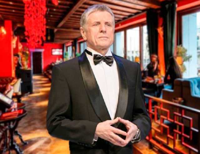 Почетный консул Франции Сергей Политучий: как честному чиновнику накопить на личный самолет?