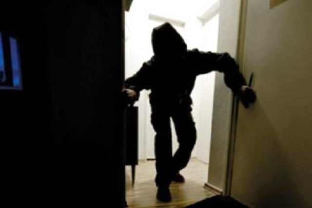 У Києві чоловіки, що робили ремонт, обікрали квартиру