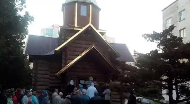 Оккупанты потребовали от архиепископа Климента снести храм ПЦУ в Евпатории