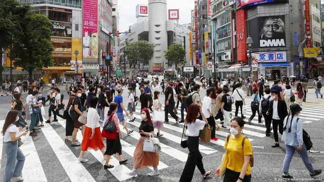       COVID-19  Deutsche Welle