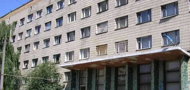 Курсанты выпрыгивали из окон: появились подробности о вспышке COVID-19 в общежитии КПИ