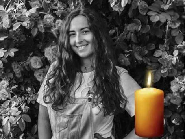 Лежала на земле вся в крови: на Черниговщине убили молодую девушку