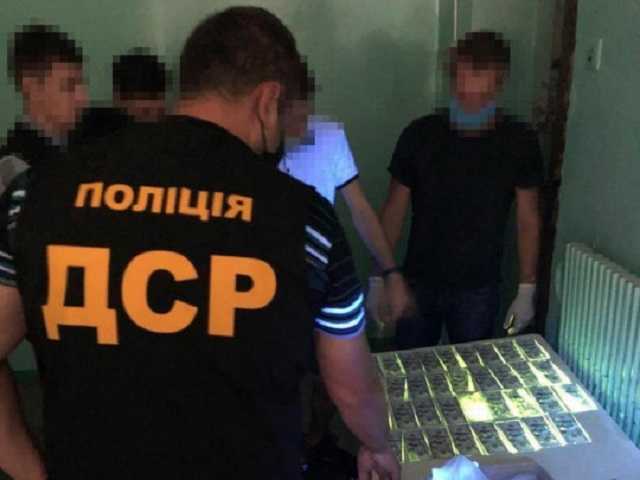 На Луганщине чиновник вымогал сотни тысяч от раненого участника боевых действий на Донбассе