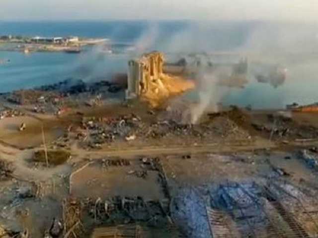 Взрыв в Бейруте: пострадавшую столицу Ливана сняли с высоты птичьего полета