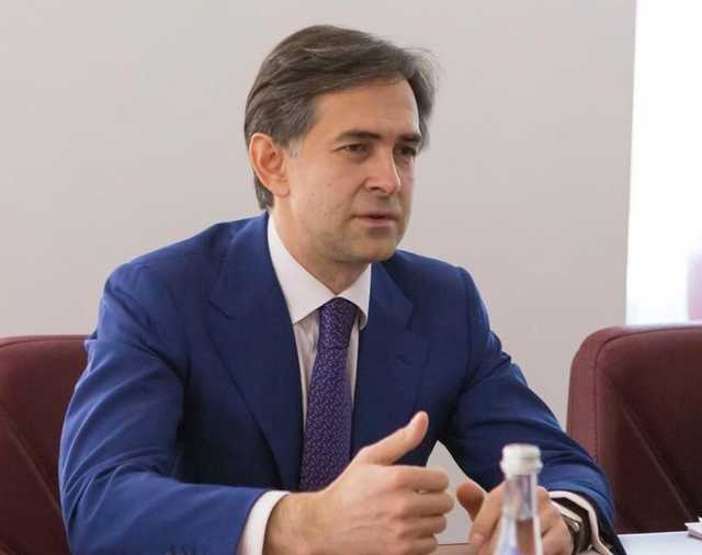 Любченко подтасовывает налоговые тендеры под нужную компанию