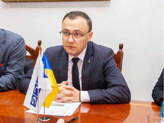 «Театр абсурда»: против заместителя главы МИД Боднара открыли дело после жалобы «слуги народа»