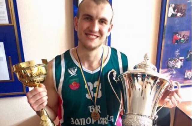 В Запорожье скончался известный баскетболист после падения с велосипеда