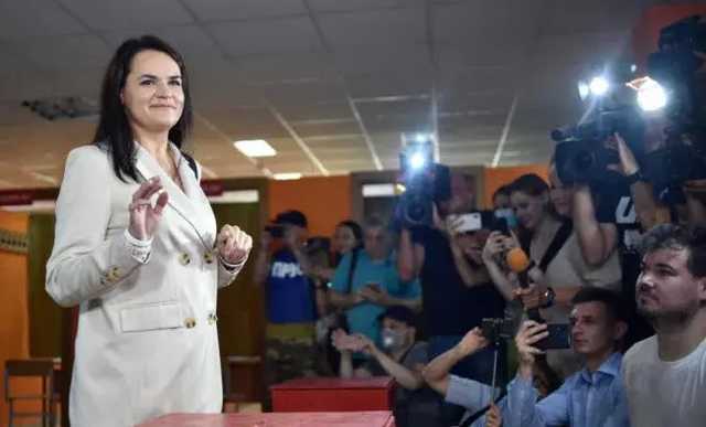 Штаб Тихановской предложил начать диалог о «мирной передаче власти народу»