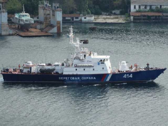 Корабль ФСБ устроил провокацию вблизи украинского побережья в Азовском море