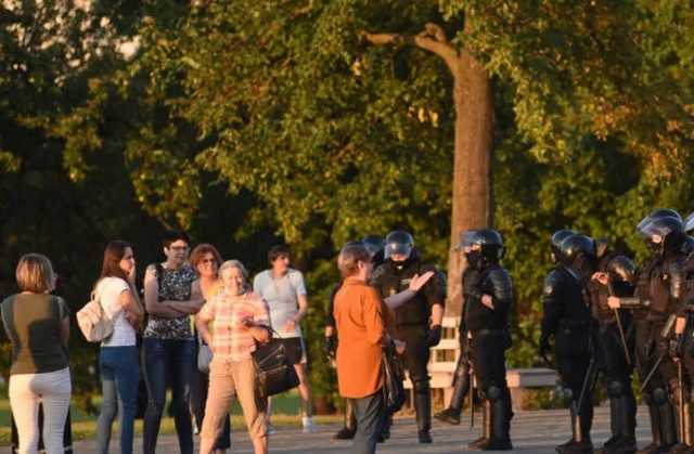 Что сейчас происходит в Минске: Лукашенко развязал войну против беларуского народа