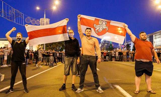 Коротич: В Беларуси начался окончательный распад Советского Союза