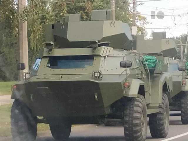Возле Минска заметили бронетехнику