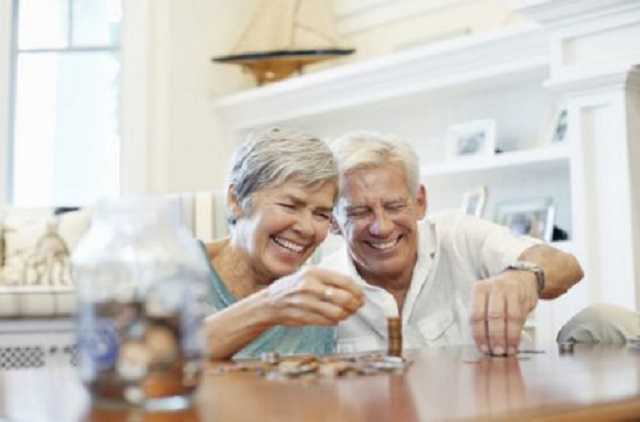 Украинским пенсионерам обещают выплатить 10 пенсий за раз