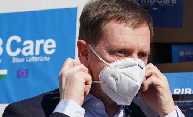 Данія запровадила обов’язкове носіння масок у громадському транспорті