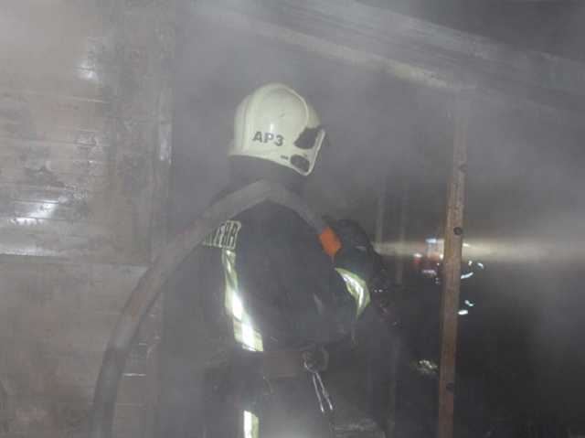 В Киеве горели собачьи вольеры