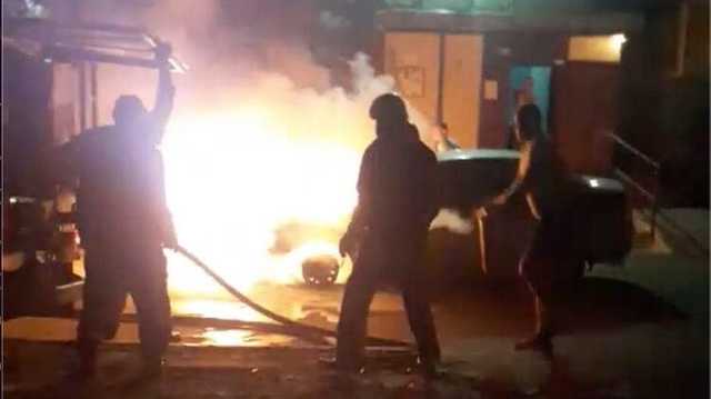 У Зеленского отреагировали на поджог автомобиля журналистов программы "Схемы"