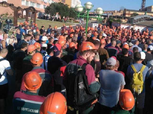 Заводы БелАЗ и МТЗ протестуют, в Беларуси готовится масштабнейшая забастовка