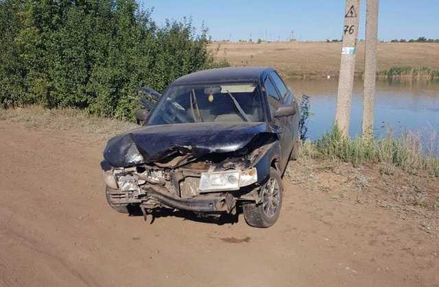 На Харківщині 17-річний хлопець викрав автомобіль і влетів на ньому в стовп, – Нацполіція