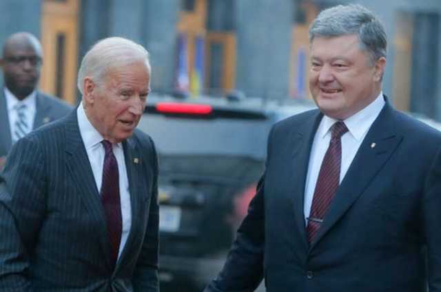 Трамп опубликовал пост с предполагаемым разговором Порошенко с Байденом