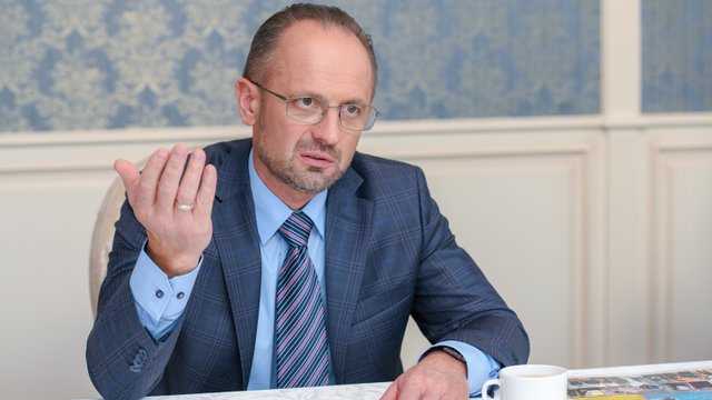 Россия готовит эскалацию в Беларуси, в направлении Минска идет военная техника, – Бессмертный