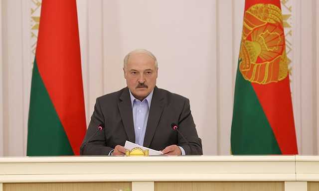 Введут войска НАТО: Лукашенко заявил о сценарии «цветных революций» в Беларуси