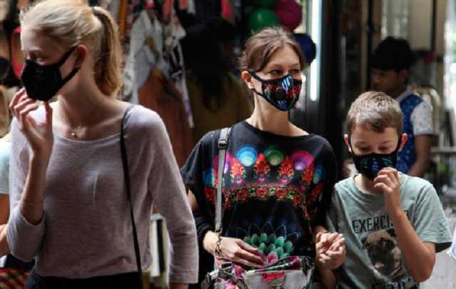 Молодежь рискует больше: в Европе резко поменялось отношение к коронавирусу