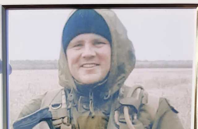 Командування ООС заявило, що військовий на Донбасі загинув внаслідок необережного поводження зі зброєю