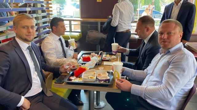 Зеленский с Ермаком сходили в “Макдональдс”