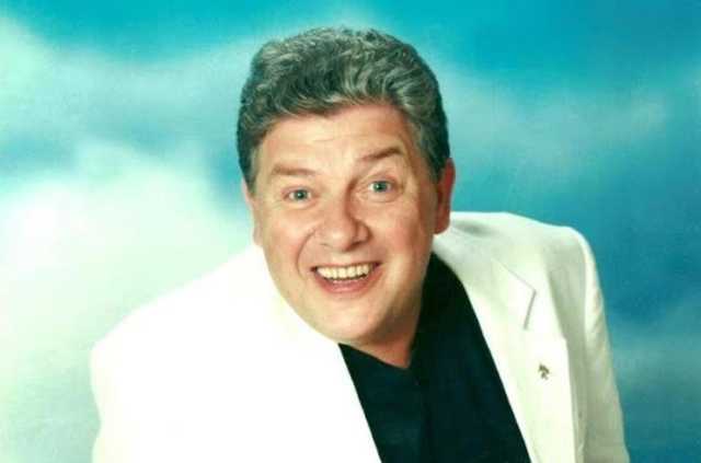 "Слуга народа" выдвинет в мэры Одессы известного комика