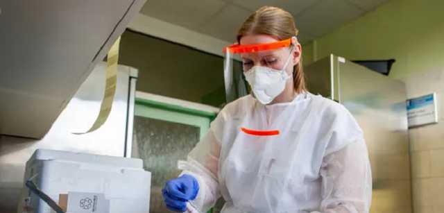 Лаборатории Израиля объявили забастовку и отказались делать тесты на COVID-19