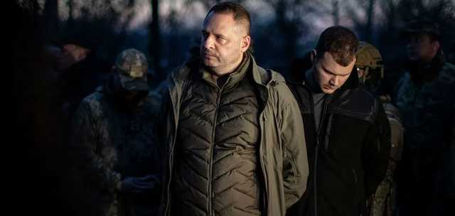 Деятельностью Ермака должны заняться спецслужбы