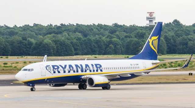 Ryanair отменил в сентябре почти все рейсы в Украину