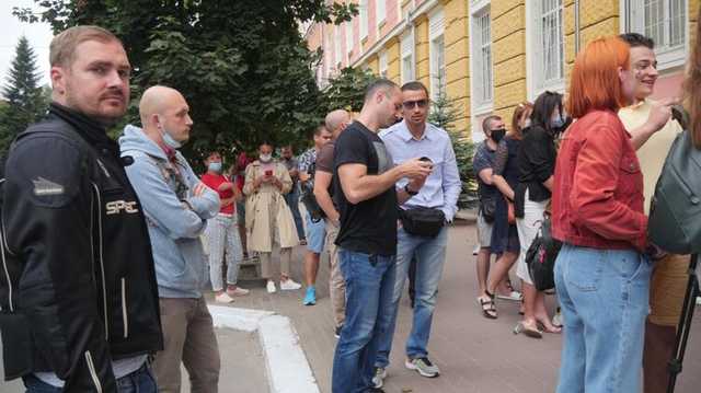 В Ивано-Франковске предприниматели вышли на пикет против ужесточения карантина