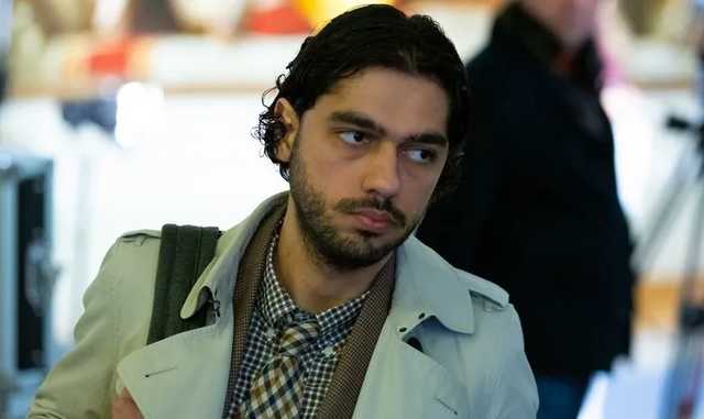 Авто выгнанного из "Слуги народа" Лероса заметили у консульства России