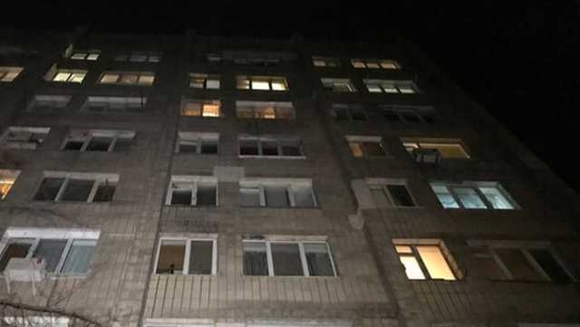 Из окна киевской высотки выпала гражданка Турции