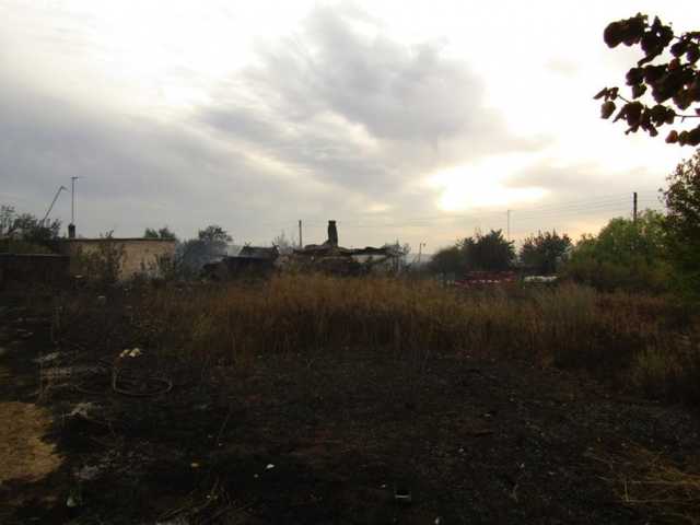Пожар в Донецкой области ликвидирован, спасли 12 домов