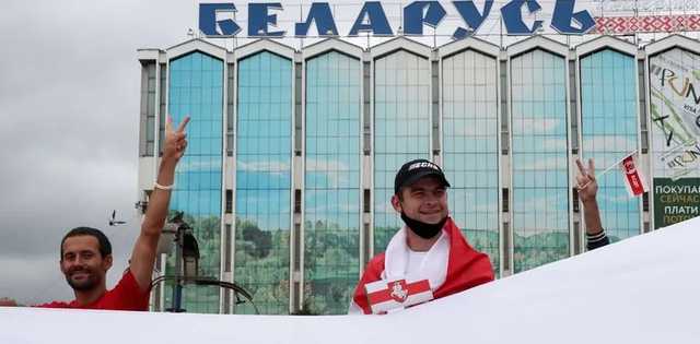 Минск опять вышел на массовый протест против Лукашенко