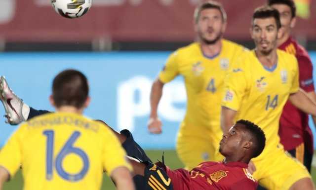 Сборная Украины безнадежно уступила Испании в матче Лиги наций