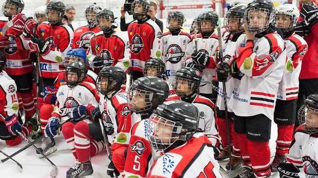 В Украинской хоккейной лиге вспышка коронавируса. Плей-офф остановили на две недели