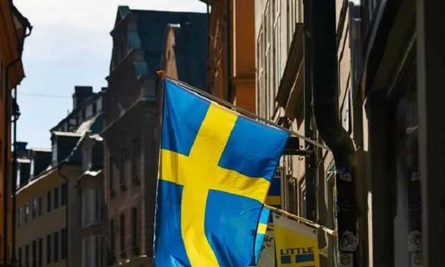 Отказ от карантина Швеции не помог: экономика все равно упала