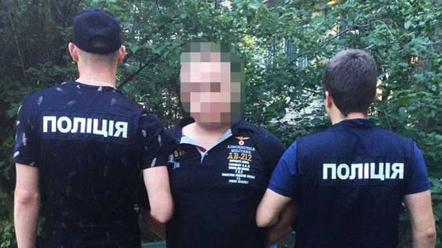 В Киеве у старика выманили 100 тысяч гривен по схеме "родственник в беде"