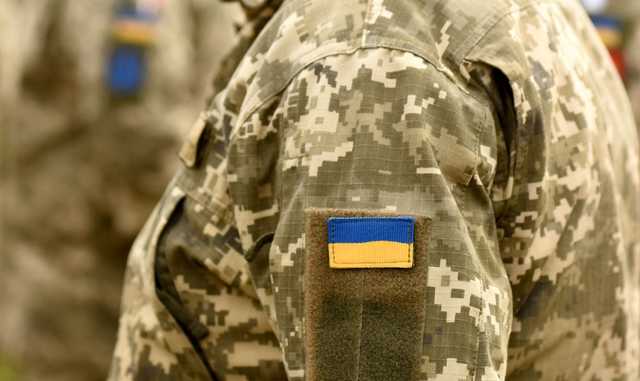 На Донбассе украинский военный подорвался на взрывчатке