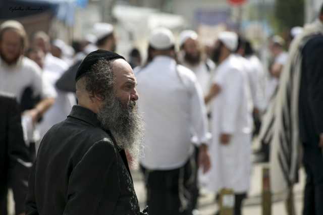 Голова МВС Ізраїлю просить Зеленського пропустити хасидів з Білорусі