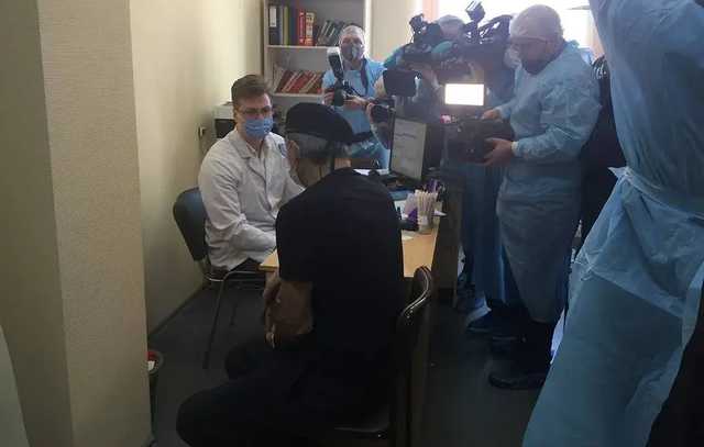 Боярский потерял сознание перед вакцинацией