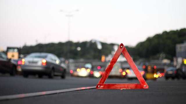 На трассе "Киев-Чоп" произошло масштабное ДТП: столкнулись 6 автомобилей