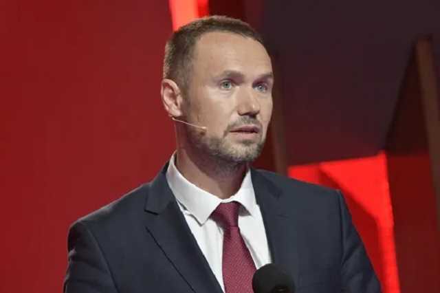 Шкарлет назвал количество школ, в которых нет интернета