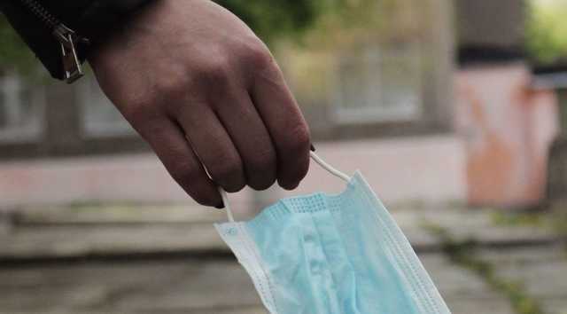 В Запорожской области в супермаркет пришла девушка в нижнем белье