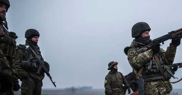 Террористы обстреляли позиции ВСУ на Донбассе, есть раненый от взрыва – штаб ООС