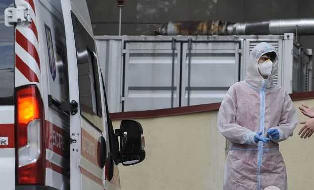 В Украине снова более трех тысяч новых зараженных COVID-19 за сутки